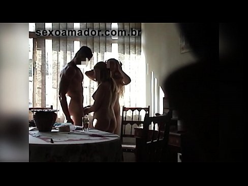 ❤️ Inimbitahan ng mga sex friends ang isang higanteng lalaki at isang threesome kasama niya ❌ Fuck video sa amin tl.hentaidude.ru ️❤